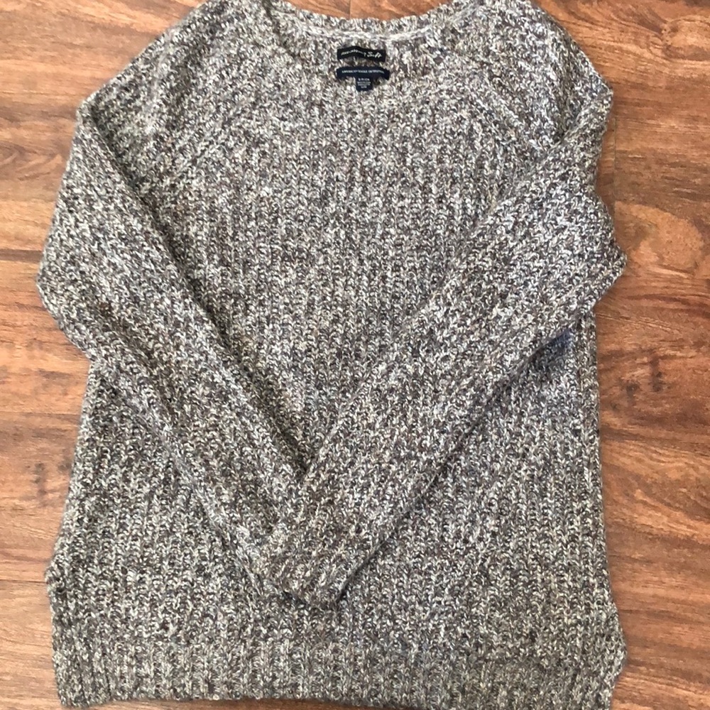 American Eagle Sweater